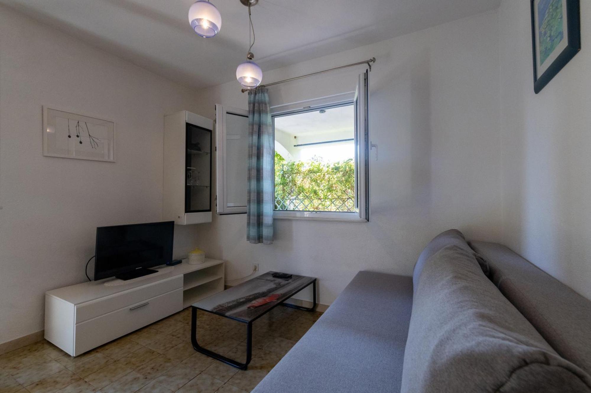 Apartments By The Sea Mudri Dolac, Hvar - 582 Vrboska Room photo